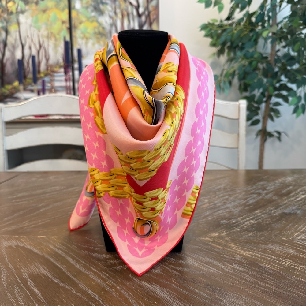 Authentic Cartier Scarf - Picture 4 of 8